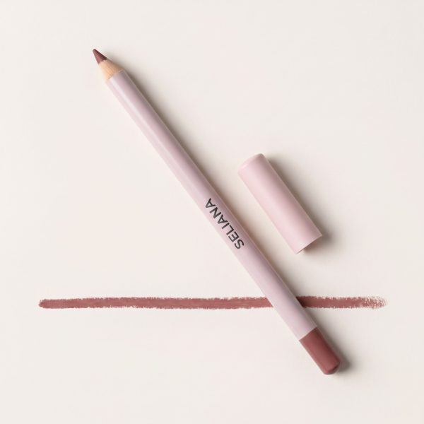 Plum Veil Lip Liner